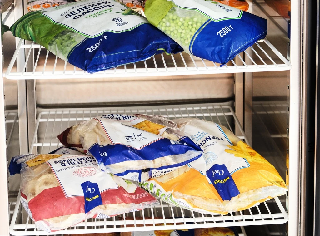 Шкаф холодильный универсальный ШХ-0,5-01 нерж.